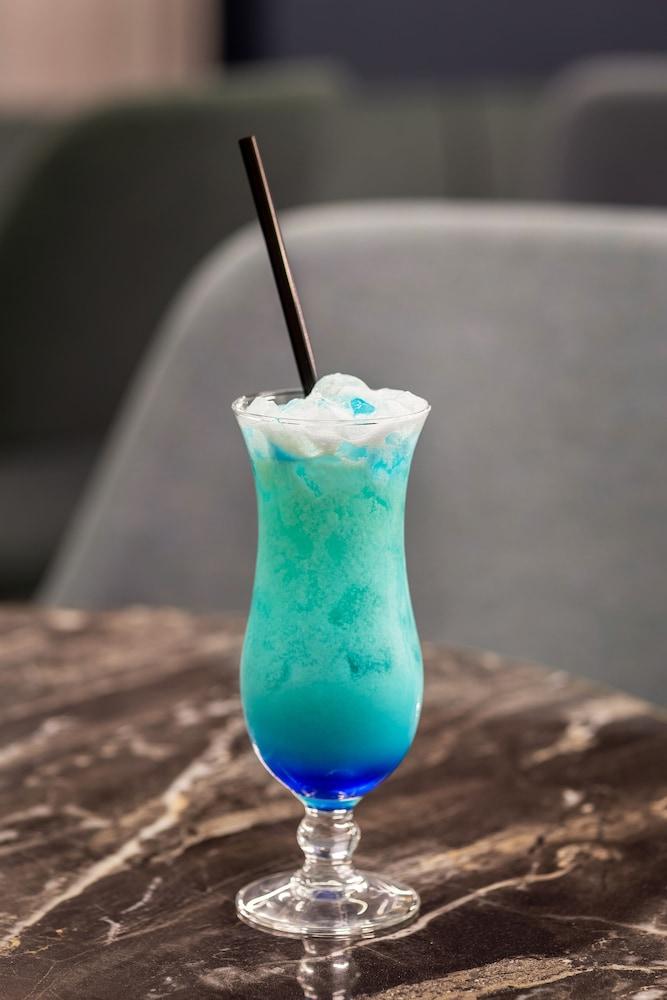 Acom-Hotel Вена Экстерьер фото Blue Hawaii